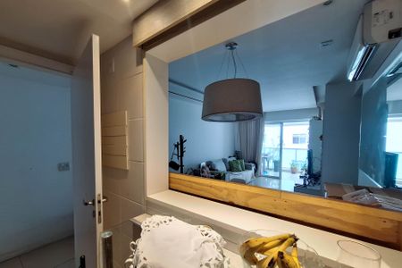 Apartamento à venda com 90m², 2 quartos e 1 vaga Apartamento à venda com 90m², 2 quartos e 1 vagaCozinha