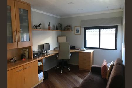 Casa de Condomínio à venda com 4 quartos, 310m² em Alphaville, Santana de Parnaíba