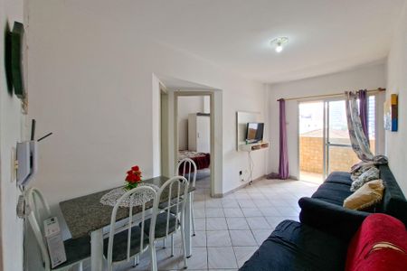 Sala de apartamento para alugar com 1 quarto, 43m² em Nova Mirim, Praia Grande