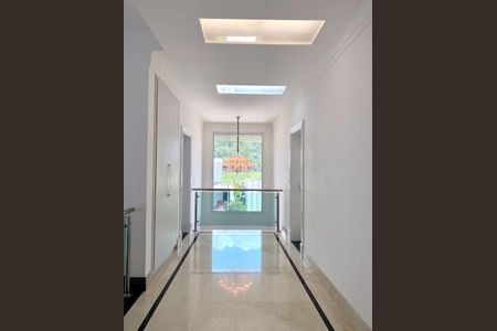 Casa de condomínio à venda com 950m², 5 quartos e 6 vagas