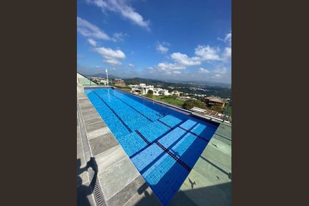 Casa de condomínio à venda com 950m², 5 quartos e 6 vagas