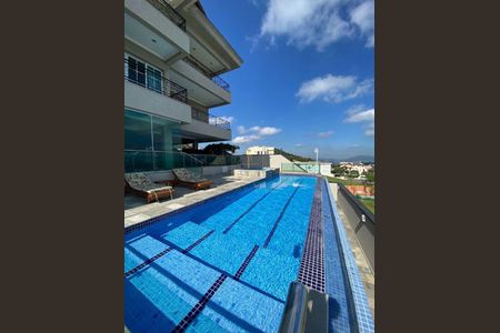 Casa de condomínio à venda com 950m², 5 quartos e 6 vagas