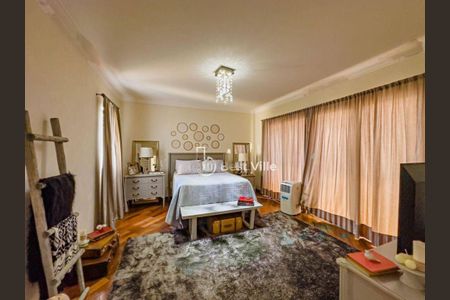 Casa à venda com 4 quartos, 400m² em Empresarial 18 do Forte, Barueri