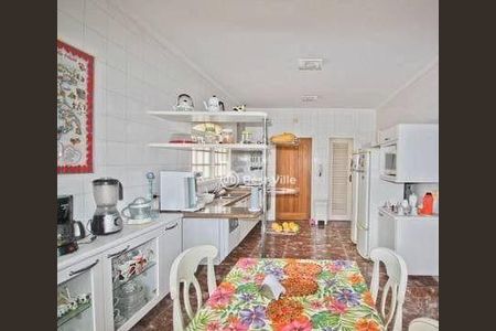 Casa à venda com 4 quartos, 410m² em  Alphaville, Santana de Parnaíba