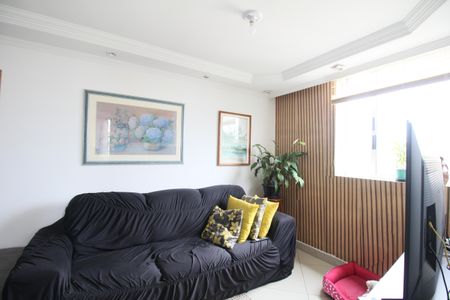 Apartamento à venda com 54m², 2 quartos e 1 vagaSala