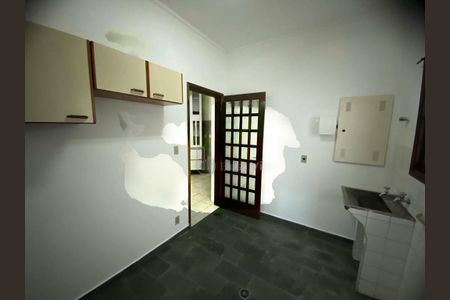 Casa à venda com 350m², 4 quartos e sem vaga