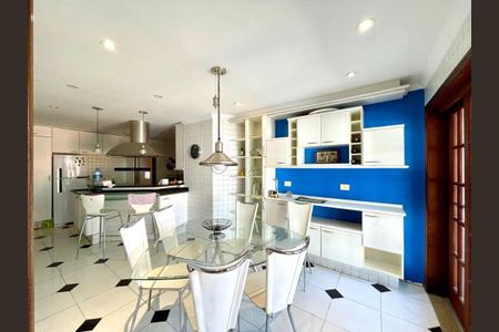 Casa de Condomínio à venda com 5 quartos, 693m² em Alphaville, Santana de Parnaíba