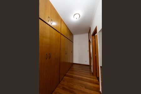 Casa de condomínio à venda com 682m², 5 quartos e 6 vagasSuíte 3