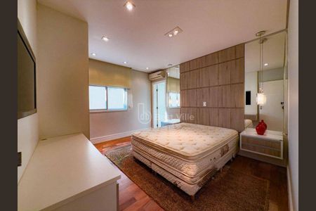 Casa à venda com 4 quartos, 504m² em Residencial Onze (Alphaville), Santana de Parnaíba