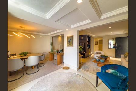 Casa à venda com 3 quartos, 180m² em Residencial Tambore III, Santana de Parnaíba