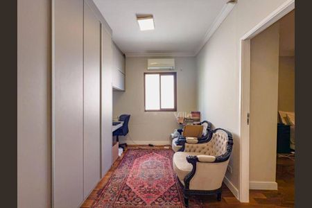 Casa à venda com 3 quartos, 180m² em Residencial Tambore III, Santana de Parnaíba