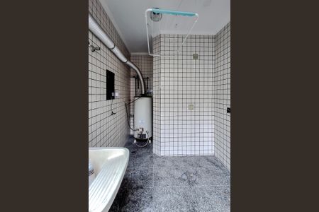 Apartamento para alugar com 120m², 3 quartos e 1 vagaÁrea de Serviço