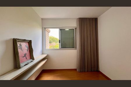 Apartamento à venda com 105m², 4 quartos e 2 vagasquarto 