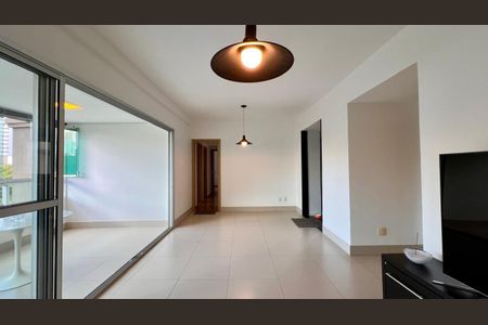 Apartamento à venda com 105m², 4 quartos e 2 vagassala 