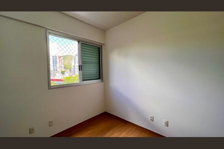 quarto  de apartamento à venda com 4 quartos, 105m² em Estoril, Belo Horizonte