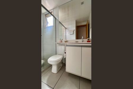 Apartamento à venda com 105m², 4 quartos e 2 vagasbanho