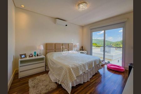 Casa à venda com 4 quartos, 504m² em Alphaville, Santana de Parnaíba