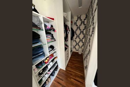 Casa à venda com 425m², 4 quartos e 4 vagas