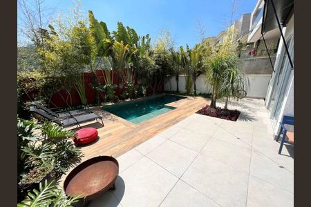 Casa à venda com 425m², 4 quartos e 4 vagas