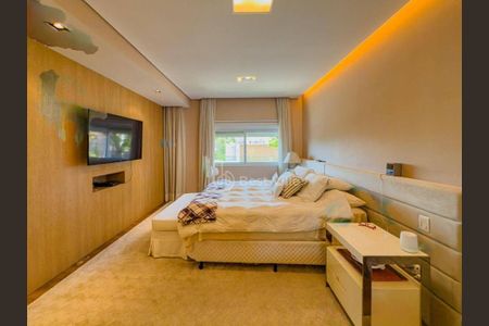 Casa à venda com 4 quartos, 600m² em Alphaville Residencial Um, Barueri