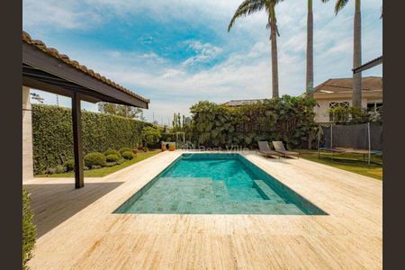 Casa à venda com 600m², 4 quartos e 4 vagas