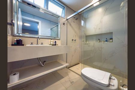 Casa à venda com 600m², 4 quartos e 4 vagas