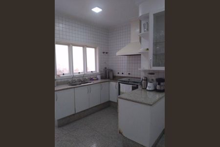 Casa à venda com 4 quartos, 420m² em Alphaville, Santana de Parnaíba