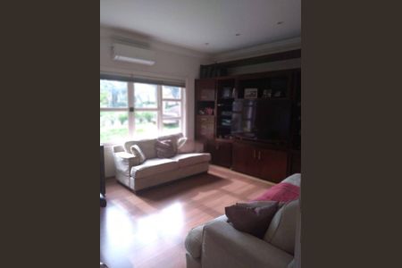 Casa à venda com 4 quartos, 420m² em Alphaville, Santana de Parnaíba