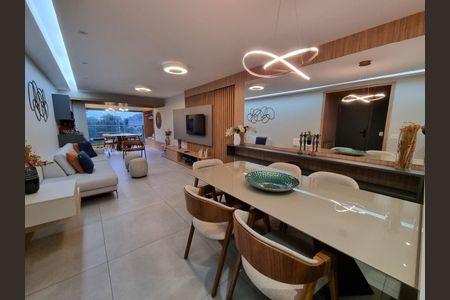 Apartamento à venda com 3 quartos, 129m² em Vila Mariana, São Paulo