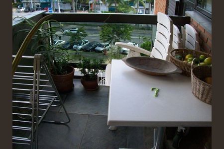 Apartamento à venda com 1 quarto, 61m² em Alphaville Industrial, Barueri