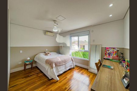 Casa à venda com 297m², 4 quartos e 4 vagas