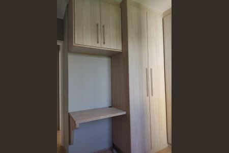 Apartamento à venda com 3 quartos, 68m² em Jardim Tupanci, Barueri