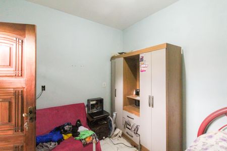 Casa à venda com 80m², 2 quartos e 3 vagas Casa à venda com 80m², 2 quartos e 3 vagasSala