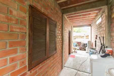 Casa à venda com 80m², 2 quartos e 3 vagas Casa à venda com 80m², 2 quartos e 3 vagasÁrea externa