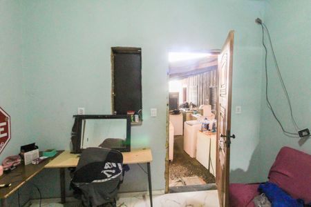 Sala de casa à venda com 2 quartos, 80m² em Olaria, Canoas