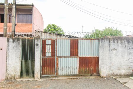 Casa à venda com 80m², 2 quartos e 3 vagas Casa à venda com 80m², 2 quartos e 3 vagasFachada