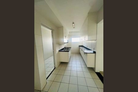 Apartamento à venda com 3 quartos, 107m² em Empresarial 18 do Forte, Barueri