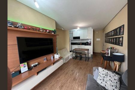 Apartamento à venda com 2 quartos, 61m² em Jardim Tupanci, Barueri