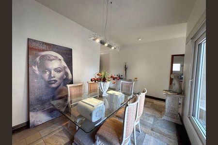 Casa de Condomínio à venda com 4 quartos, 200m² em Alphaville, Santana de Parnaíba