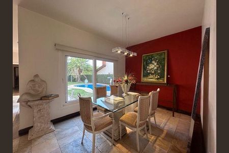 Casa de Condomínio à venda com 4 quartos, 200m² em Alphaville, Santana de Parnaíba