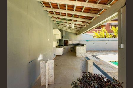 Casa à venda com 350m², 3 quartos e 4 vagas