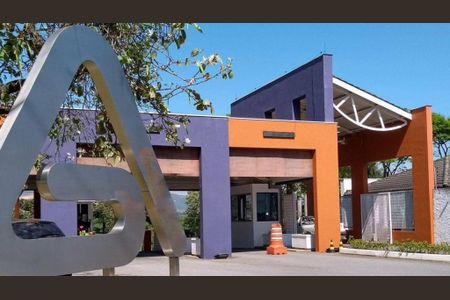 Casa à venda com 350m², 3 quartos e 4 vagas