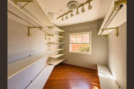 Casa à venda com 350m², 3 quartos e 4 vagas