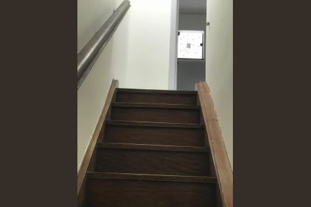 Casa para alugar com 90m², 2 quartos e sem vaga