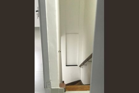 Casa para alugar com 90m², 2 quartos e sem vaga