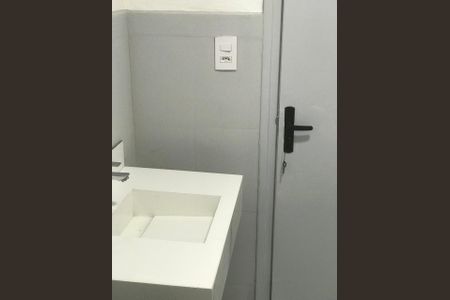 Casa para alugar com 90m², 2 quartos e sem vaga