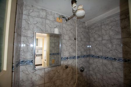 Apartamento à venda com 70m², 2 quartos e 1 vagaBanheiro 2