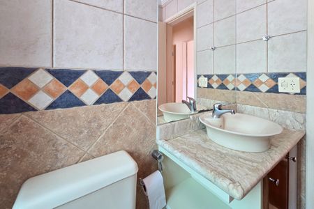 Apartamento para alugar com 68m², 3 quartos e sem vagaBanheiro Social