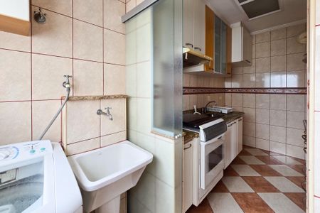 Apartamento para alugar com 68m², 3 quartos e sem vagaÁrea de Serviço