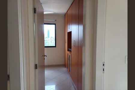 Apartamento à venda com 2 quartos, 60m² em Jardim Tupanci, Barueri
